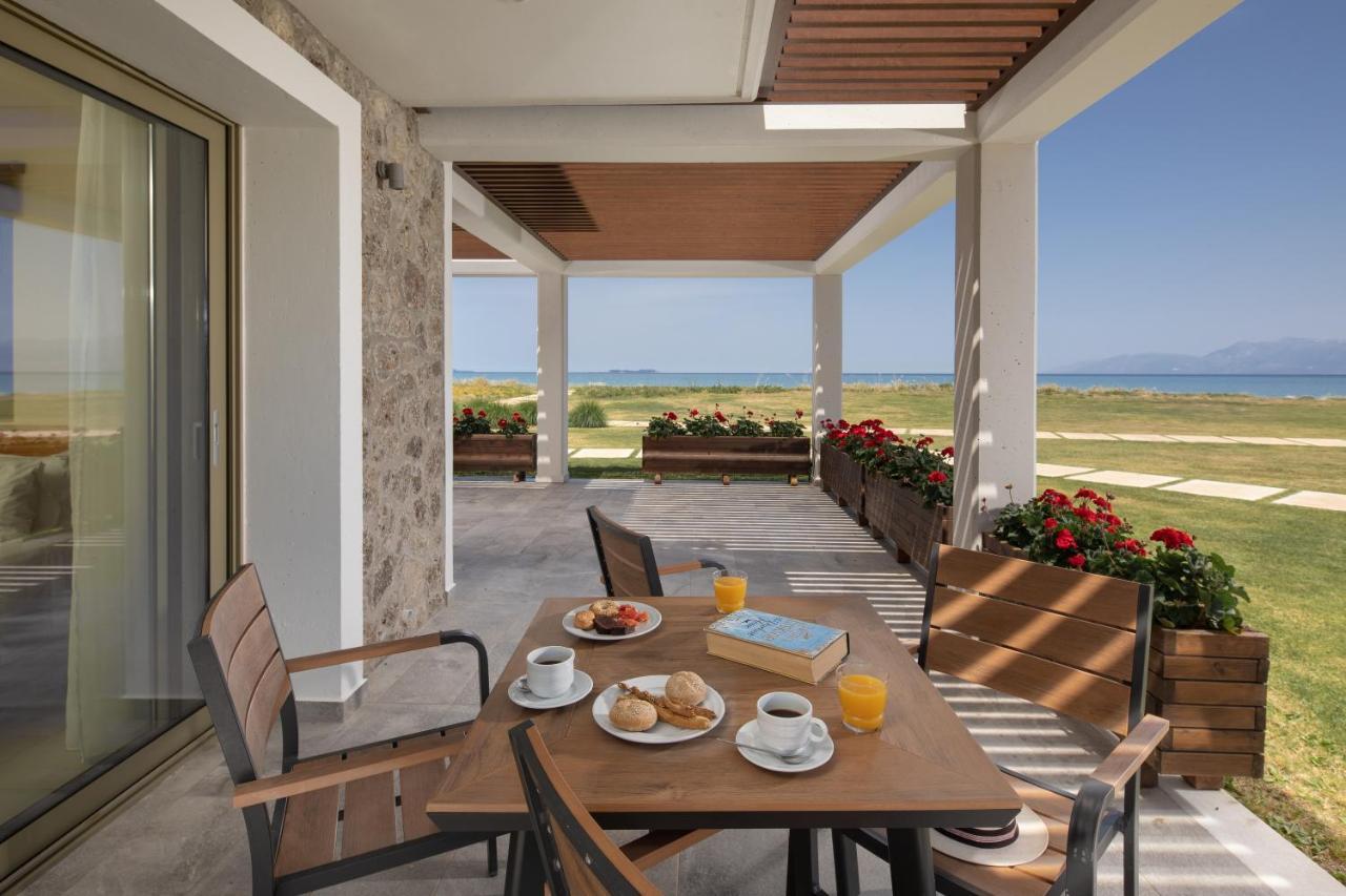 Thalassa Suites Almiros Beach Rum bild