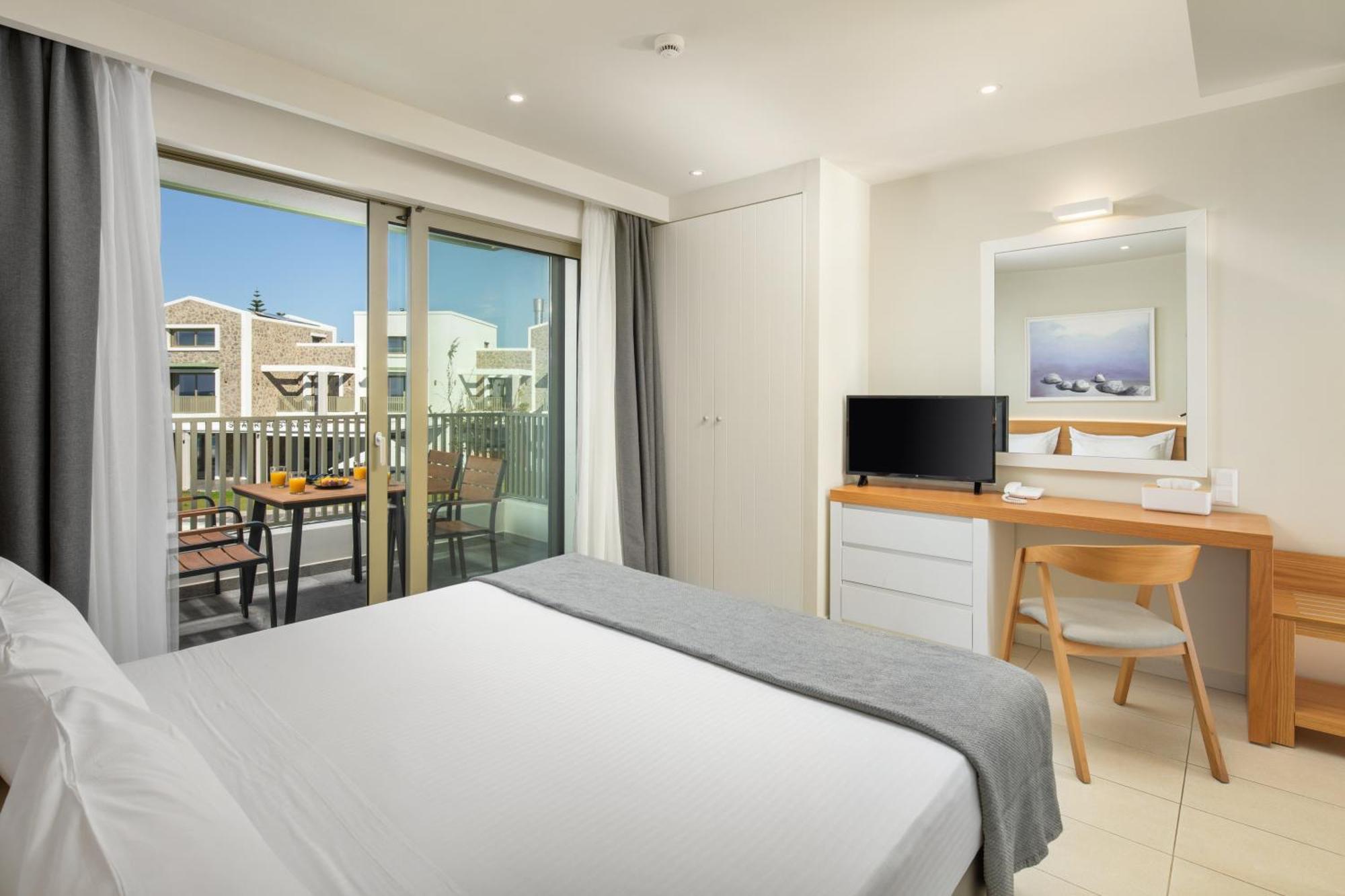 Thalassa Suites Almiros Beach Rum bild